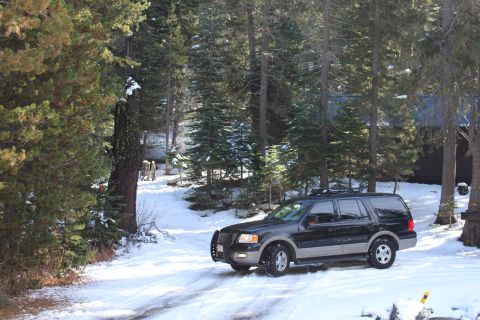 2003 Ford Expedition “TOW RIG”
