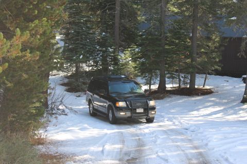 2003 Ford Expedition “TOW RIG”