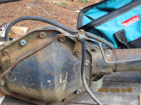 1986 Ford Bronco - Stock brake line tee and axle breather tube straight from 1974..