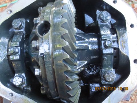 1986 Ford Bronco - passenger side backlash adjustment.