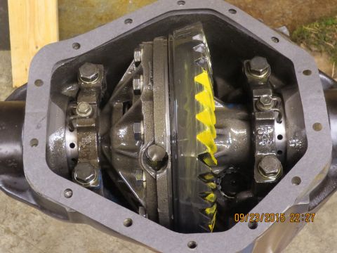 1986 Ford Bronco - ended up dinging the straddle bearing and didn't have time to get another one (it was binding on the pinion and I had to fly back to japan…