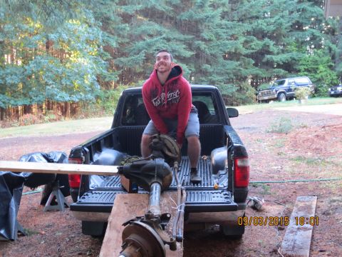 1986 Ford Bronco - Dana 60 fronts are heavy fawkers...