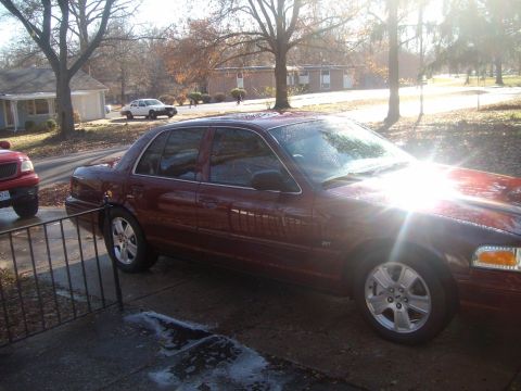 2004 Ford Crown Victoria