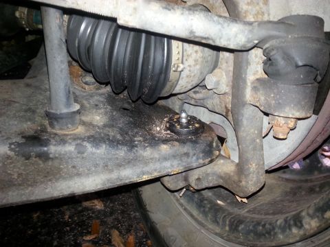 2001 Ford Explorer - sport trac ball joint