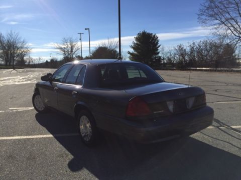 2001 Ford Crown Victoria