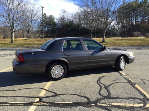 2001 Ford Crown Victoria