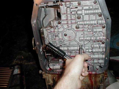 1991 Ford Crown Victoria LTD - Taking off the valve body