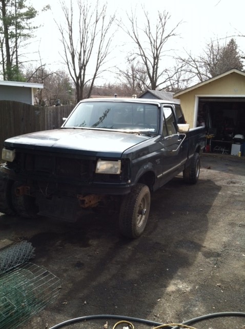 1995 Ford F-150 - Back in the drive way so I can start tearing into it