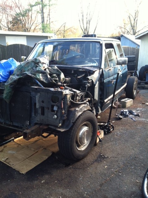 1995 Ford F-150 - Finally got cab where its supposed to be