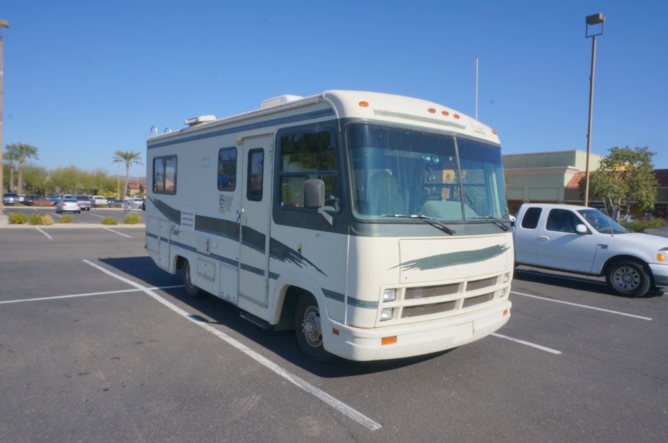 1995 Chevrolet P30 1 Ton - Step Van “Flair 22D”