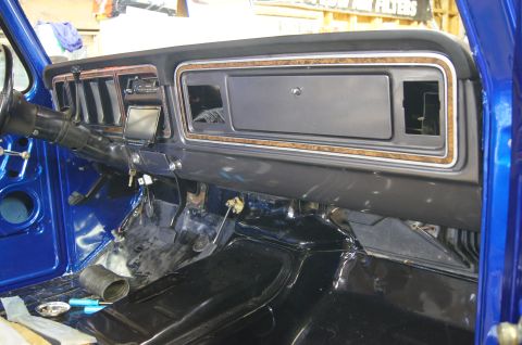 1979 Ford Bronco - Starting to look like a dash again.
