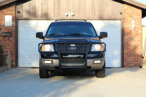 2003 Ford Expedition “TOW RIG”