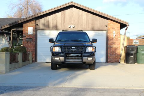 2003 Ford Expedition “TOW RIG”