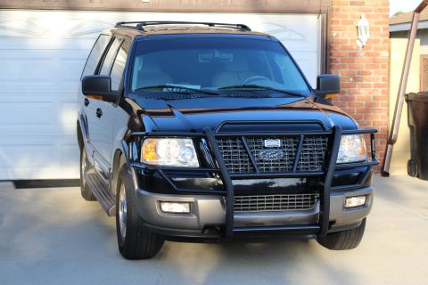 2003 Ford Expedition “TOW RIG”