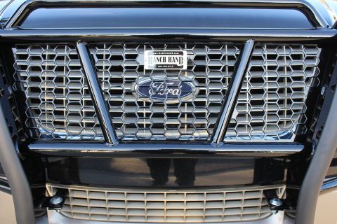 2003 Ford Expedition “TOW RIG”