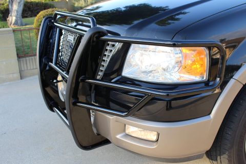 2003 Ford Expedition “TOW RIG”
