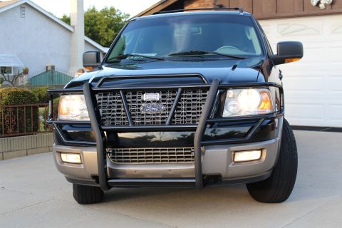 2003 Ford Expedition “TOW RIG”