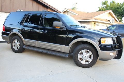 2003 Ford Expedition “TOW RIG”
