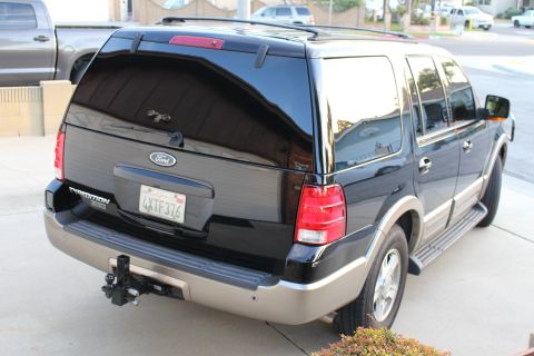 2003 Ford Expedition “TOW RIG”