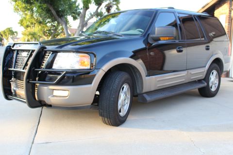 2003 Ford Expedition “TOW RIG”