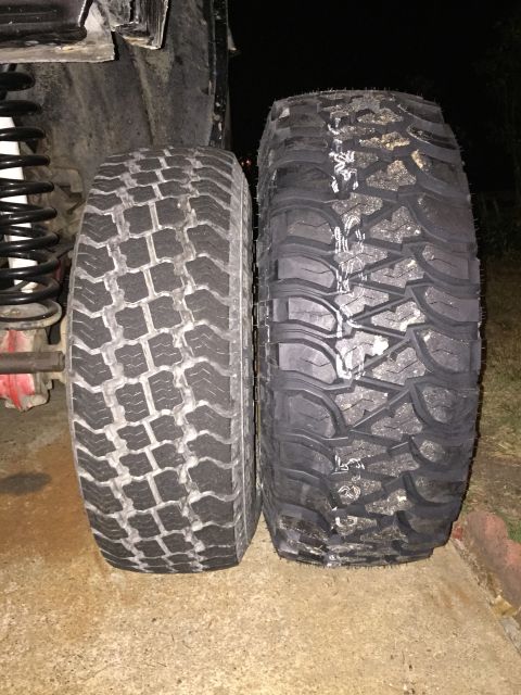 1989 Ford Bronco - Comparison of two different tire treads, one showing white markings.
