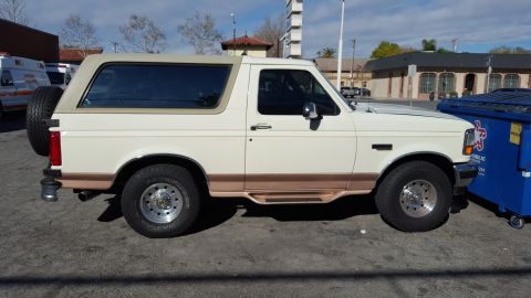 1995 Ford Bronco - Tinted the windows