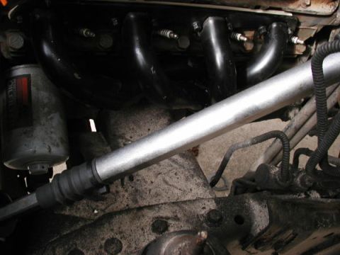 1985 Ford Bronco - new shaft installed much stouter, and the new shorty headers