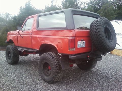 1989 Ford Bronco photo