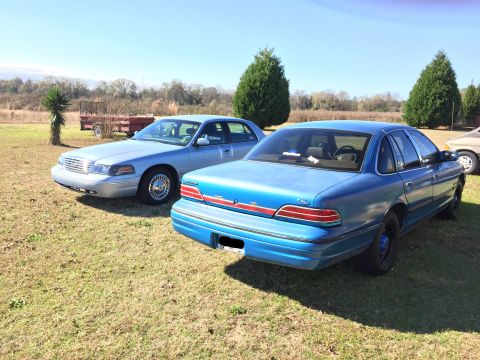 1994 Ford Crown Victoria