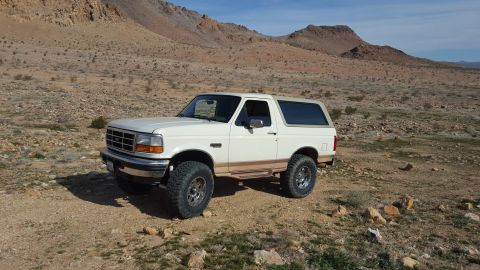 1995 Ford Bronco photo