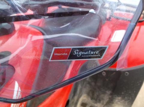 1984 Honda ATC 250 R - Honda Signature Accessories sticker is visible on a clear windshield.