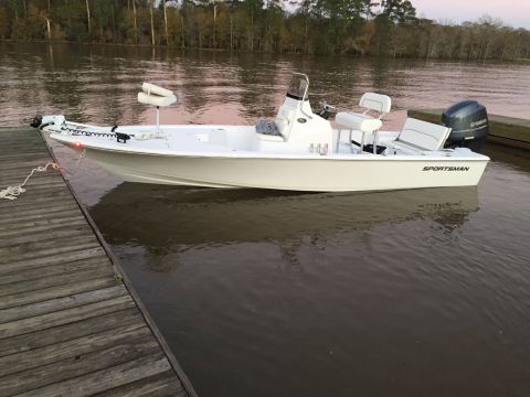 2016 Hydra-Sports 212 Center Console “Bay Boat”