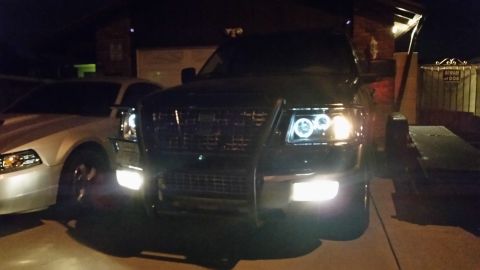2003 Ford Expedition “TOW RIG”