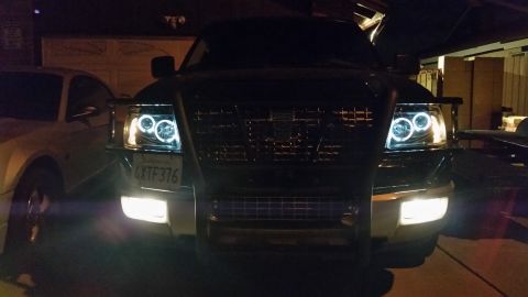 2003 Ford Expedition “TOW RIG”
