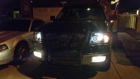 2003 Ford Expedition “TOW RIG”
