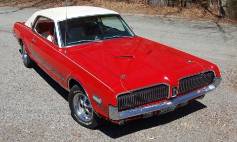 Mercury Cougar