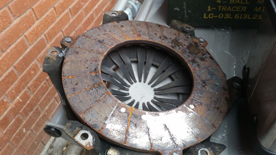 Rusty clutch disc and pressure plate assembly