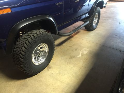 1982 Ford Bronco - This 1982 Ford Bronco is equipped with off-road tires and side steps.