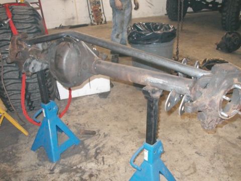 1994 Ford Bronco - Starting the axle truss