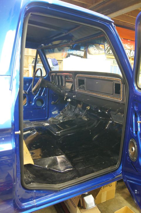 1979 Ford Bronco - New Precision brand rubber seals for the doors, fit great.