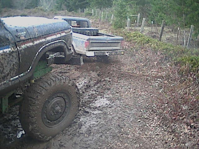 that little 4x4 ranger best be gettin out of the way.