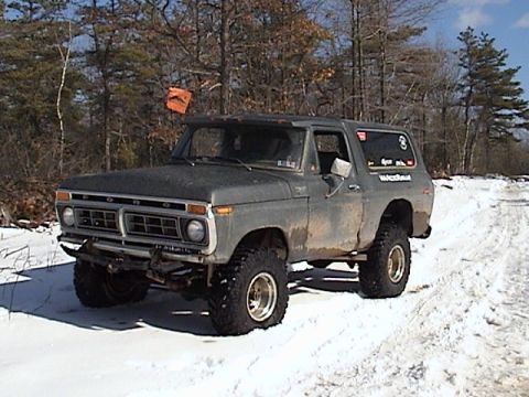 1979 Ford Bronco - drexelsteve chilling