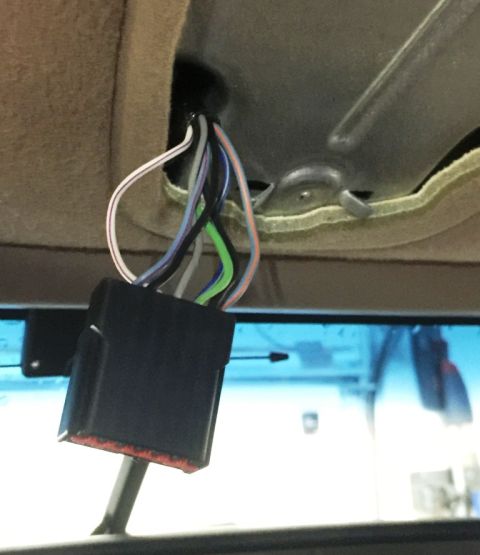 1996 Ford Bronco - This is the wire harness for the overhead console. I ended up using the white/red wire which is power in the Key On position. The black/blu…
