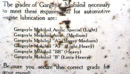 1909 Ford Model T - This document lists different grades of Gargoyle Mobiloil for automotive engine lubrication.
