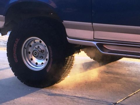 1996 Ford Bronco - I step through the fog and I creep through the smog...