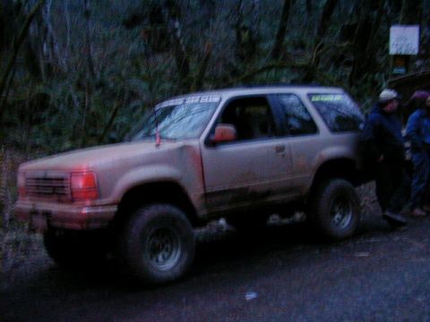 1994 Ford Explorer - Anne's dirty 94 Explorer