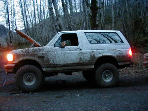 1994 Ford Explorer - Alvey's dirty Bronco