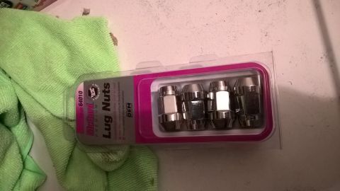 2004 Ford Crown Victoria - New lug nuts as well