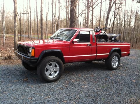 1991 Jeep Comanche photo