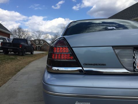 1994 Ford Crown Victoria photo